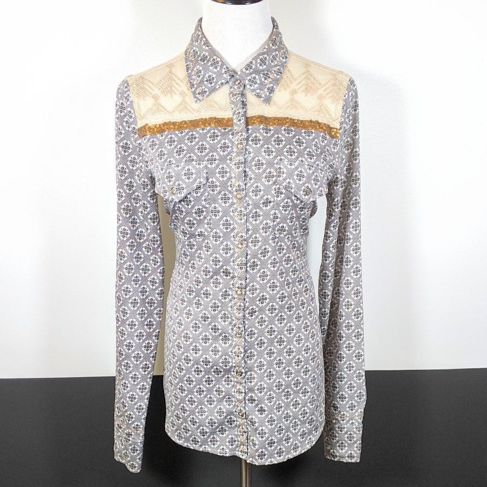 BKE Boutique(NWOT) Button Down Long Sleeve